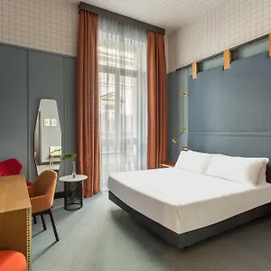 Mate Collection Giulia, 4* Mediolan